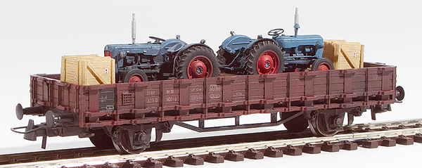 REI Models 460312 - Fordson Dexta Tractor Transport (Hand Weathered & Painted)
